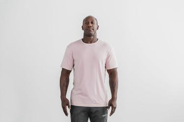 Nobull Lightweight Men's T Shirts Rose | Australia (MO9865)